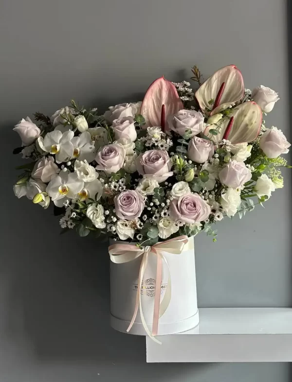 سبد گل یاسی